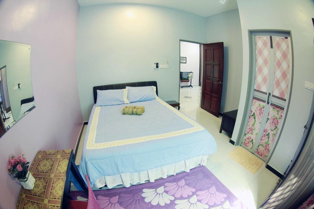Twin Castle Homestay Kuala Pilah Exterior foto