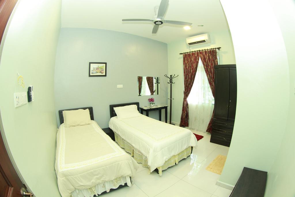 Twin Castle Homestay Kuala Pilah Exterior foto